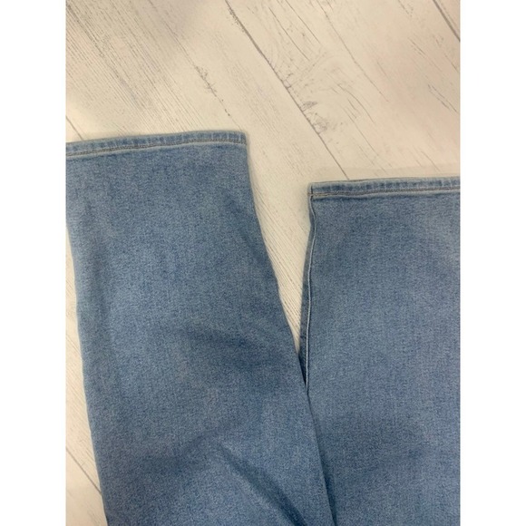 American Eagle Stretch Mom Jeans size 14 - Picture 7 of 10